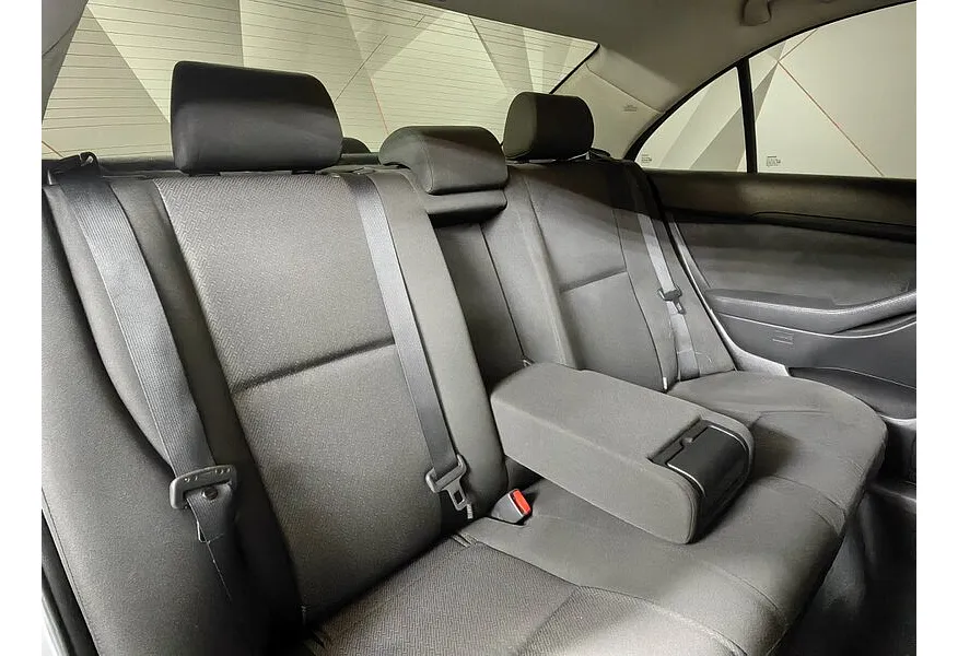 АВИЛОН - Toyota Avensis 1.8 MT (129 л.с.) Серебристый - slide 9