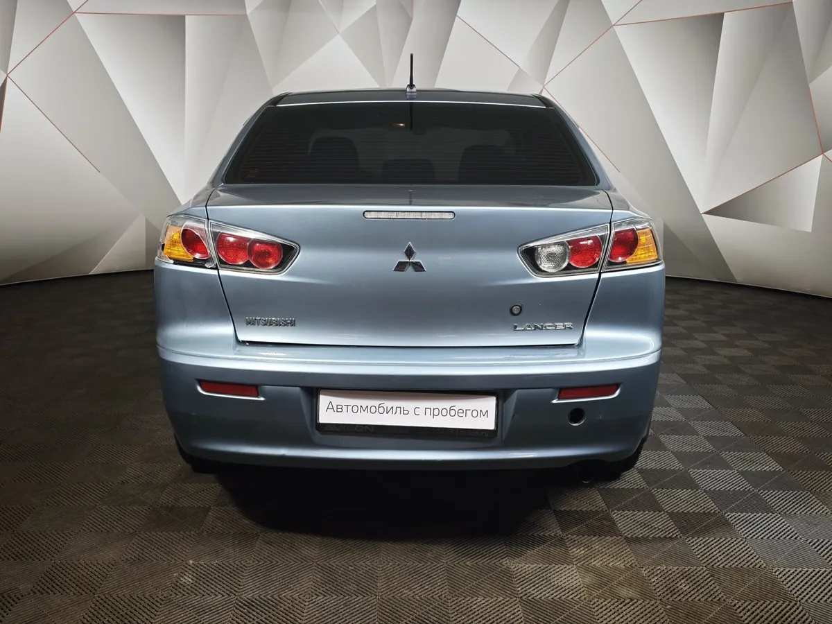 Mitsubishi Lancer 1.5 MT (109 л.с.) Зеленый в АВИЛОН. Слайд №8