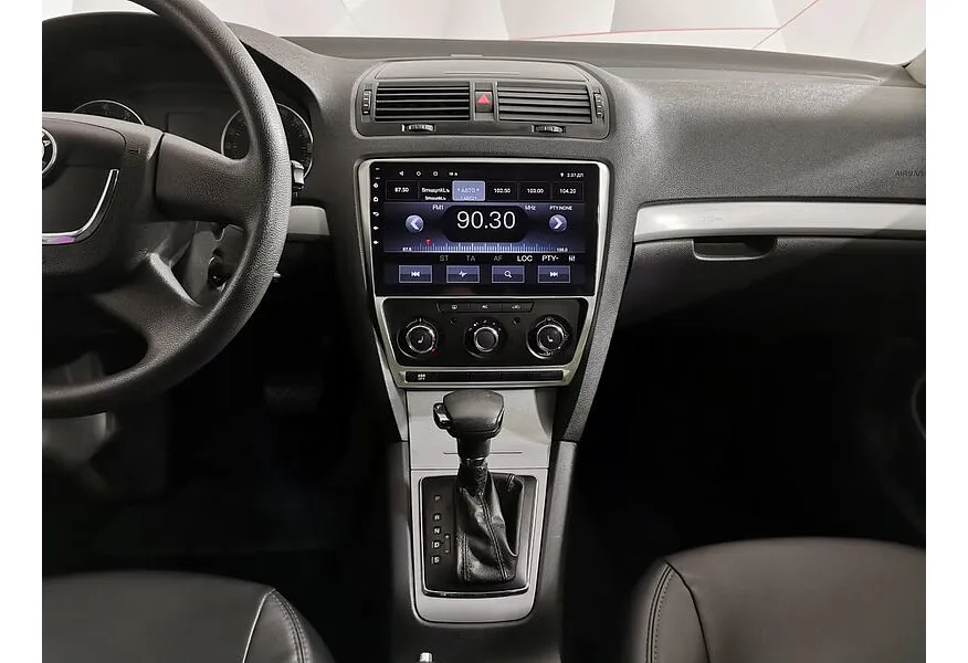 Skoda Octavia 1.6 MPI AT (102 л.с.) Белый в АВИЛОН. Слайд №15