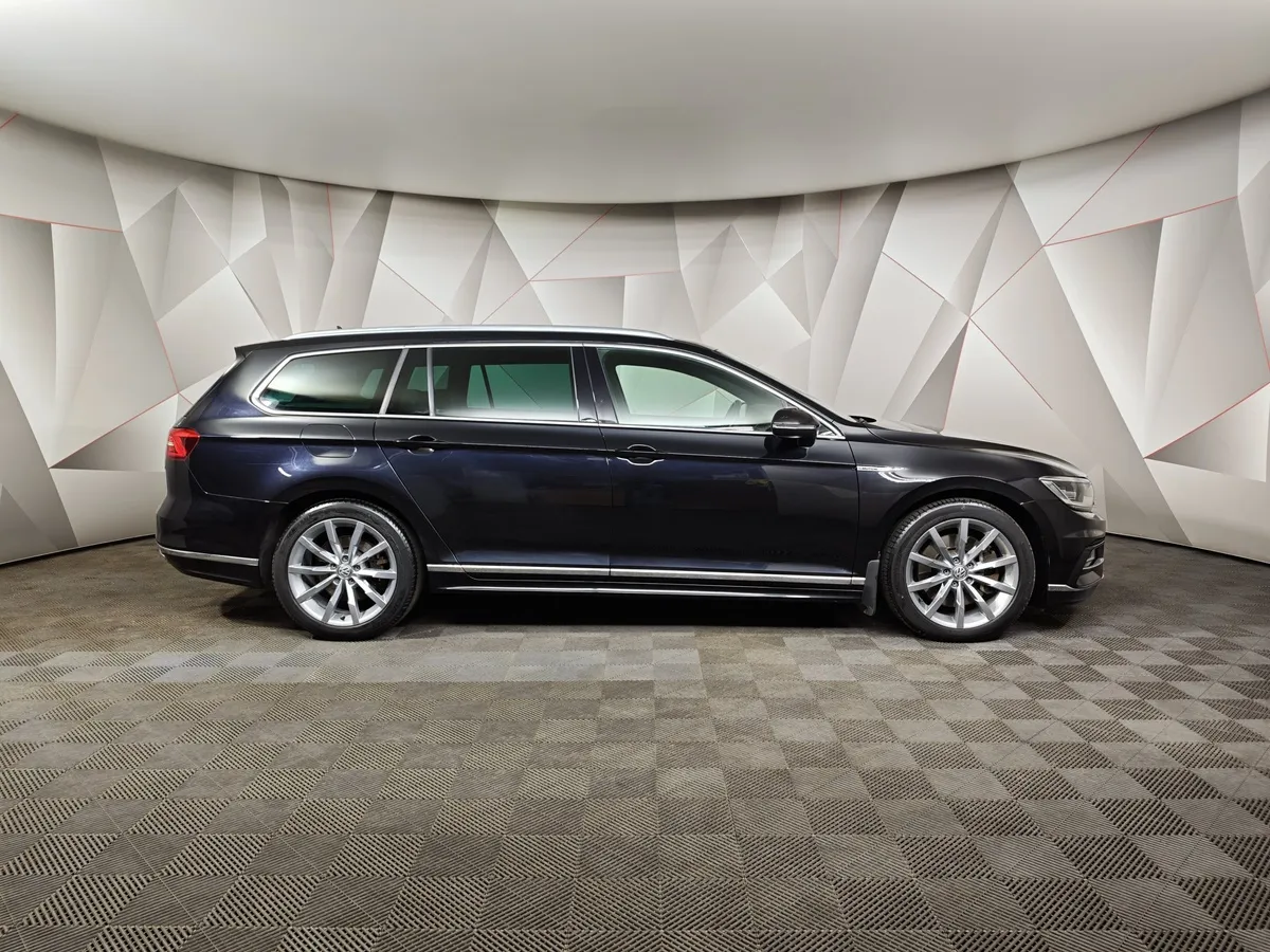 Volkswagen Passat 2.0 TSI BlueMotion DSG 4motion (220 л.с.) Variant Черный в АВИЛОН. Слайд №6