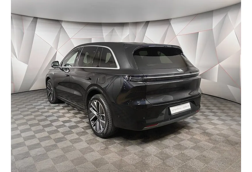 Li Auto L6 1.5 AT 4WD (150 л.с.) Max Черный в АВИЛОН. Слайд №4