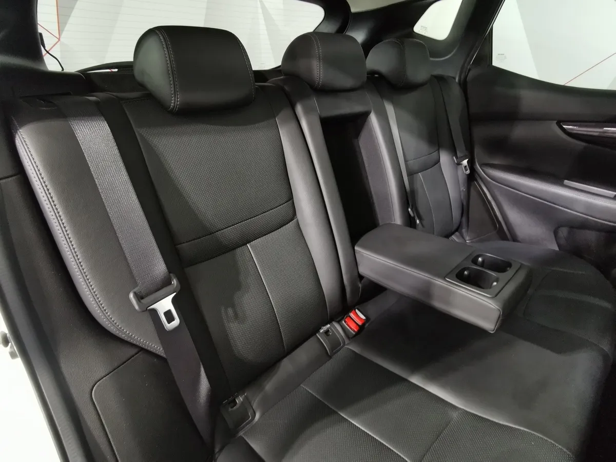 Nissan Qashqai 2.0 CVT AWD (144 л.с.) LE+ Белый в АВИЛОН. Слайд №16