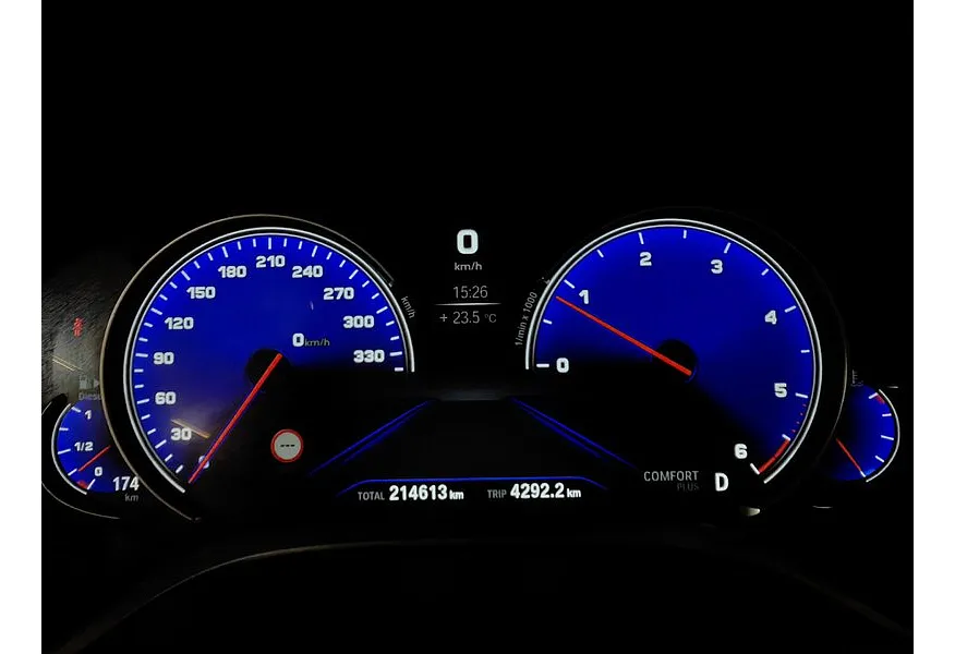 LIVE. Слайд №16