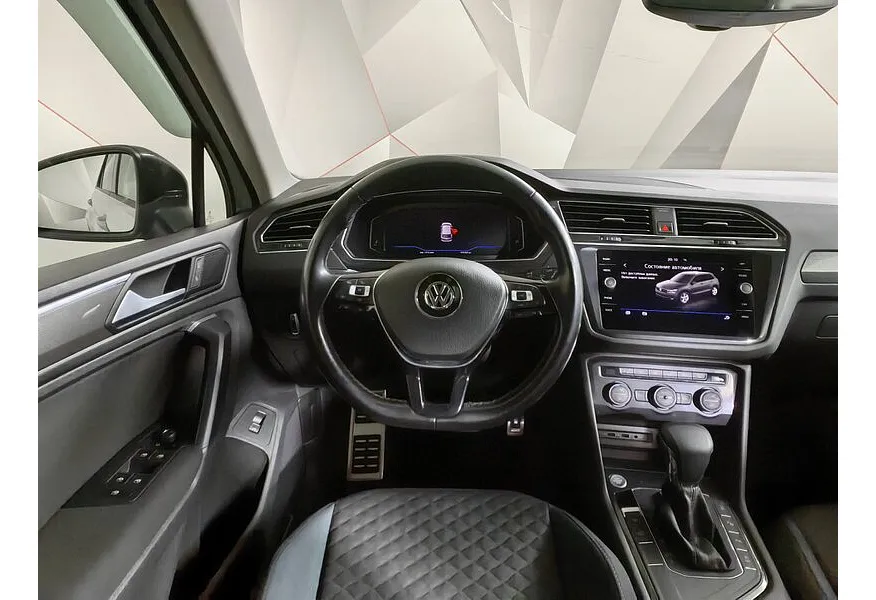 Volkswagen Tiguan 1.4 TSI BlueMotion DSG (150 л.с.) Comfortline Белый в АВИЛОН. Слайд №18