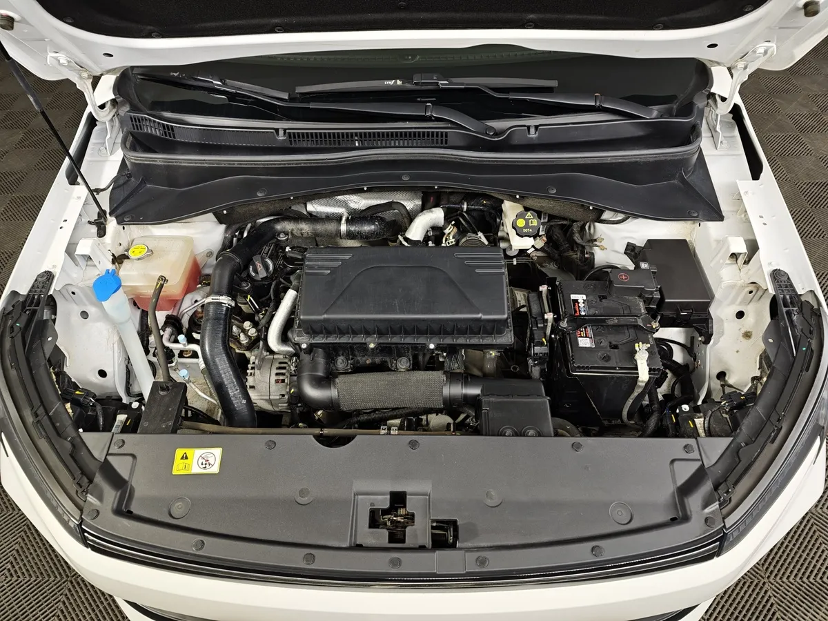 Москвич 3 1.5 CVT (136 л.с.) Standart Plus Белый в АВИЛОН. Слайд №11