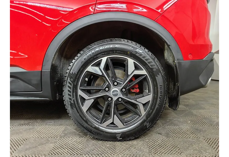 Geely Coolray 1.5T 7DCT 2WD (150 л.с.) Flagship Красный в АВИЛОН. Слайд №9