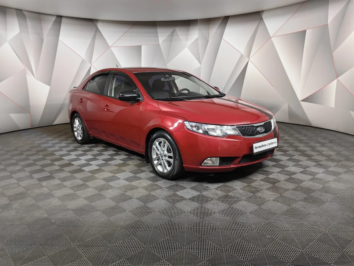Kia Cerato 1.6 AT (126 л.с.) Красный в АВИЛОН. Слайд №3