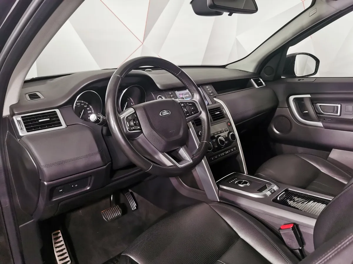 Land Rover Discovery Sport 2.0 SD4 AT AWD (240 л.с.) HSE Черный в АВИЛОН. Слайд №18
