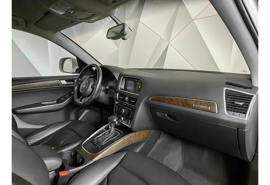 Audi Q5 2.0 TDI S tronic quattro (177 л.с.) Белый в АВИЛОН. Слайд №11