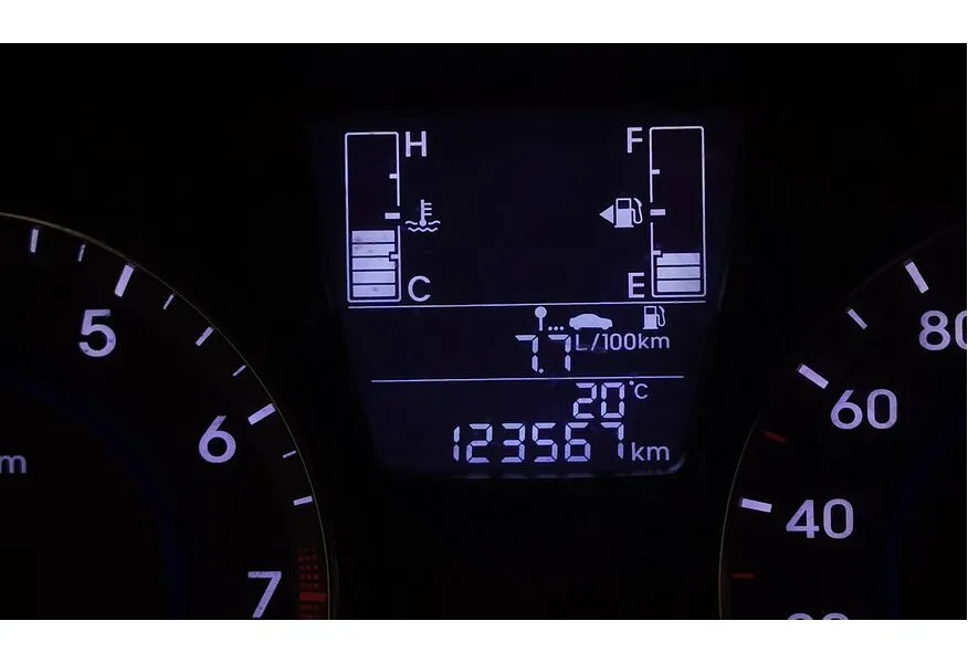 АВИЛОН - Hyundai Solaris 1.6 MT (123 л.с.) Comfort Бежевый - slide 16