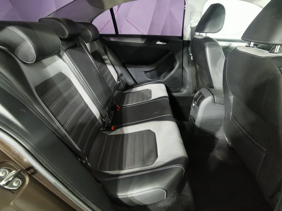 Volkswagen Jetta 1.4 TSI DSG (150 л.с.) Highline Коричневый в АВИЛОН. Слайд №14