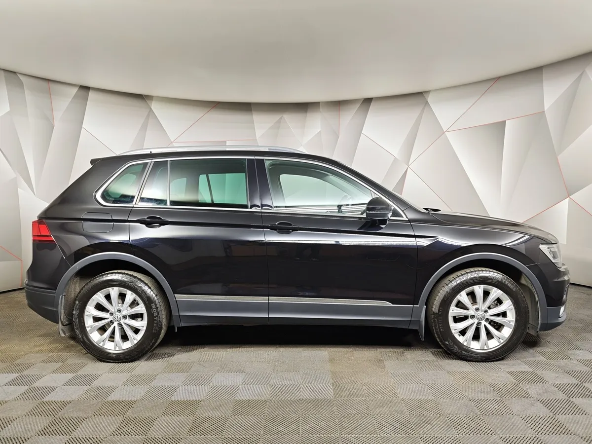 Volkswagen Tiguan 1.4 TSI 4Motion DSG (150 л.с.) Highline Черный в АВИЛОН. Слайд №6