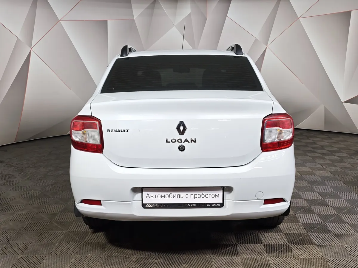 Renault Logan 1.6 MT (82 л.с.) Белый в АВИЛОН. Слайд №8
