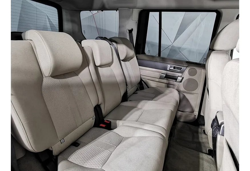 Land Rover Discovery 2.7 TD AT (188 л.с.) Коричневый в АВИЛОН. Слайд №17