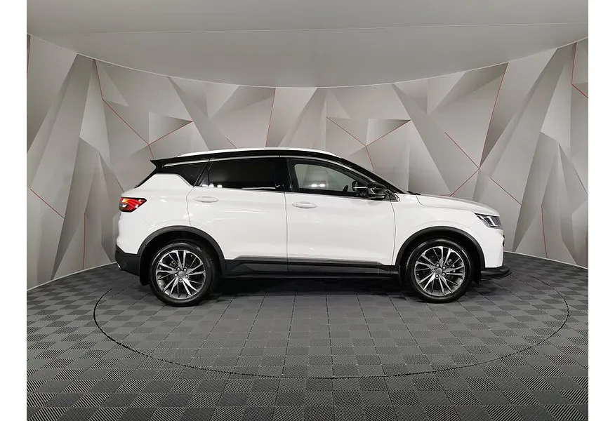 АВИЛОН - Geely Coolray 1.5T 7DCT 2WD (150 л.с.) Luxury Белый - slide 3