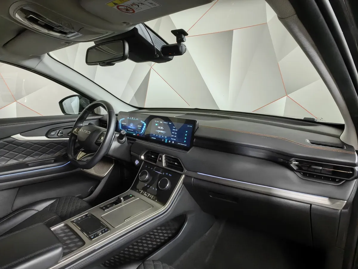EXEED TXL 1.6 TGDI DCT7 AWD (186 л.с.) Черный в АВИЛОН. Слайд №13