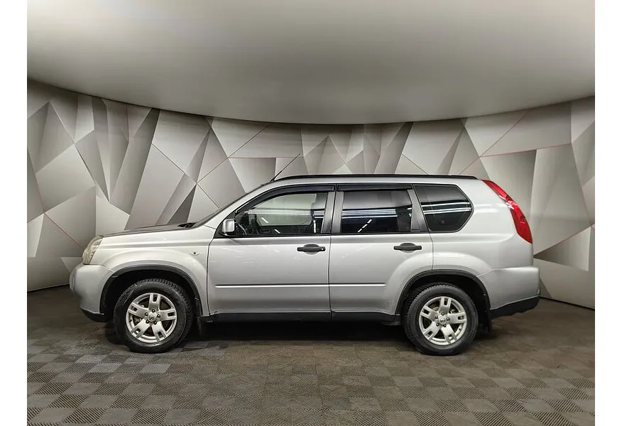 Nissan X-Trail 2.0 TD MT AWD (150 л.с.) Серый в АВИЛОН. Слайд №5
