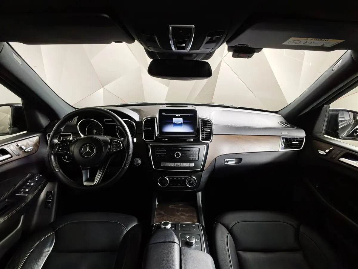 Mercedes-Benz GLS 400 4MATIC 9G-TRONIC (333 л.с.) Особая серия Черный в АВИЛОН. Слайд №14