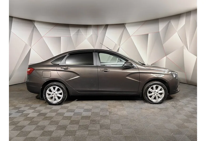 ВАЗ (Lada) Vesta 1.6 MT (106 л.с.) Коричневый в АВИЛОН. Слайд №6