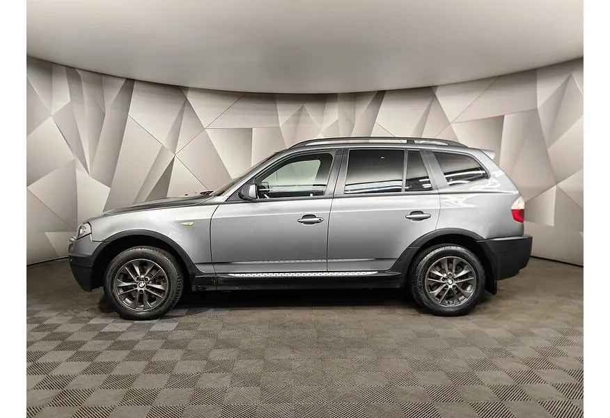 LIVE. Слайд №2