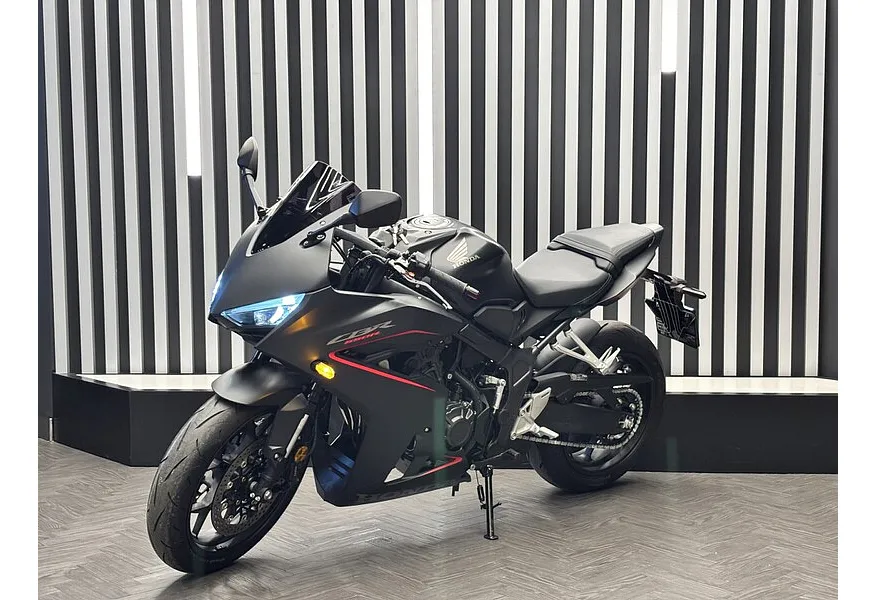 АВИЛОН - Honda CBR650 649 см³ (95 л.с.) (95) 649 Черный - slide 9861801