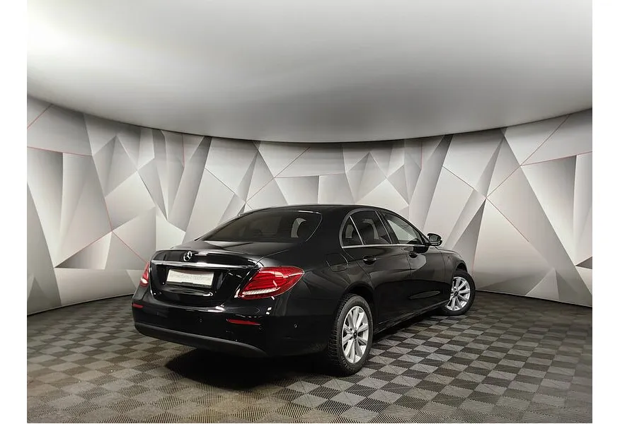 LIVE. Слайд №8