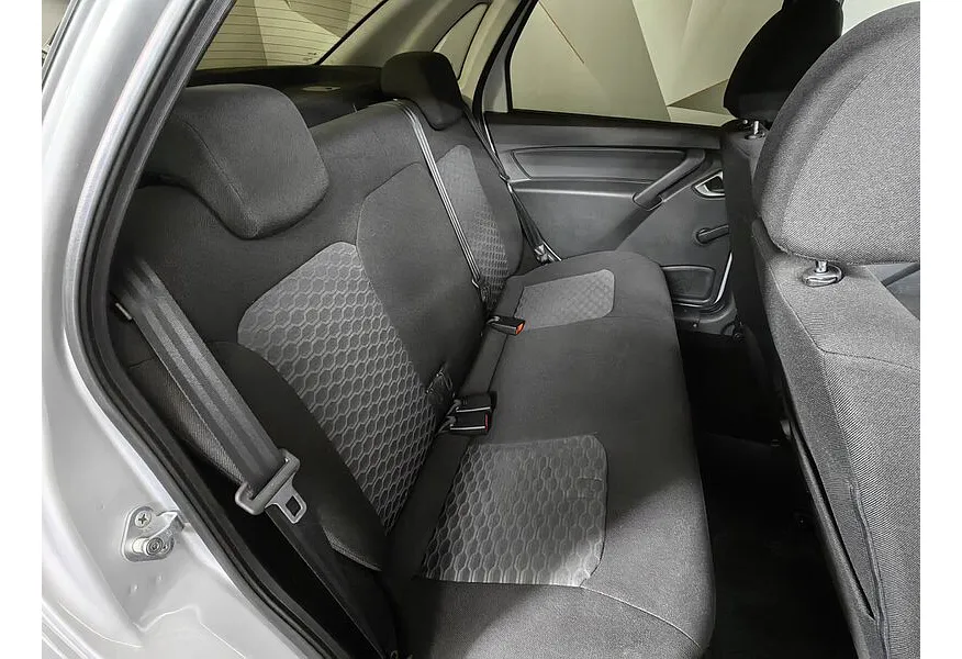 ВАЗ (Lada) Granta 1.6 MT 8кл (87 л.с.) Серый в АВИЛОН. Слайд №13 ВАЗ (Lada) Granta 1.6 MT 8кл (87 л.с.) Серый в АВИЛОН. Слайд №13