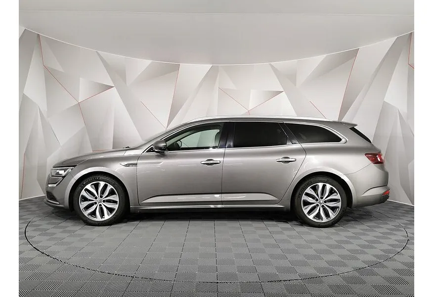 LIVE. Слайд №3