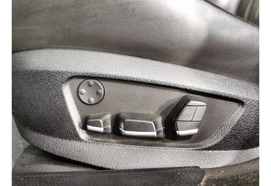 BMW 5 серия 520i AT (184 л.с.) Белый в АВИЛОН. Слайд №16