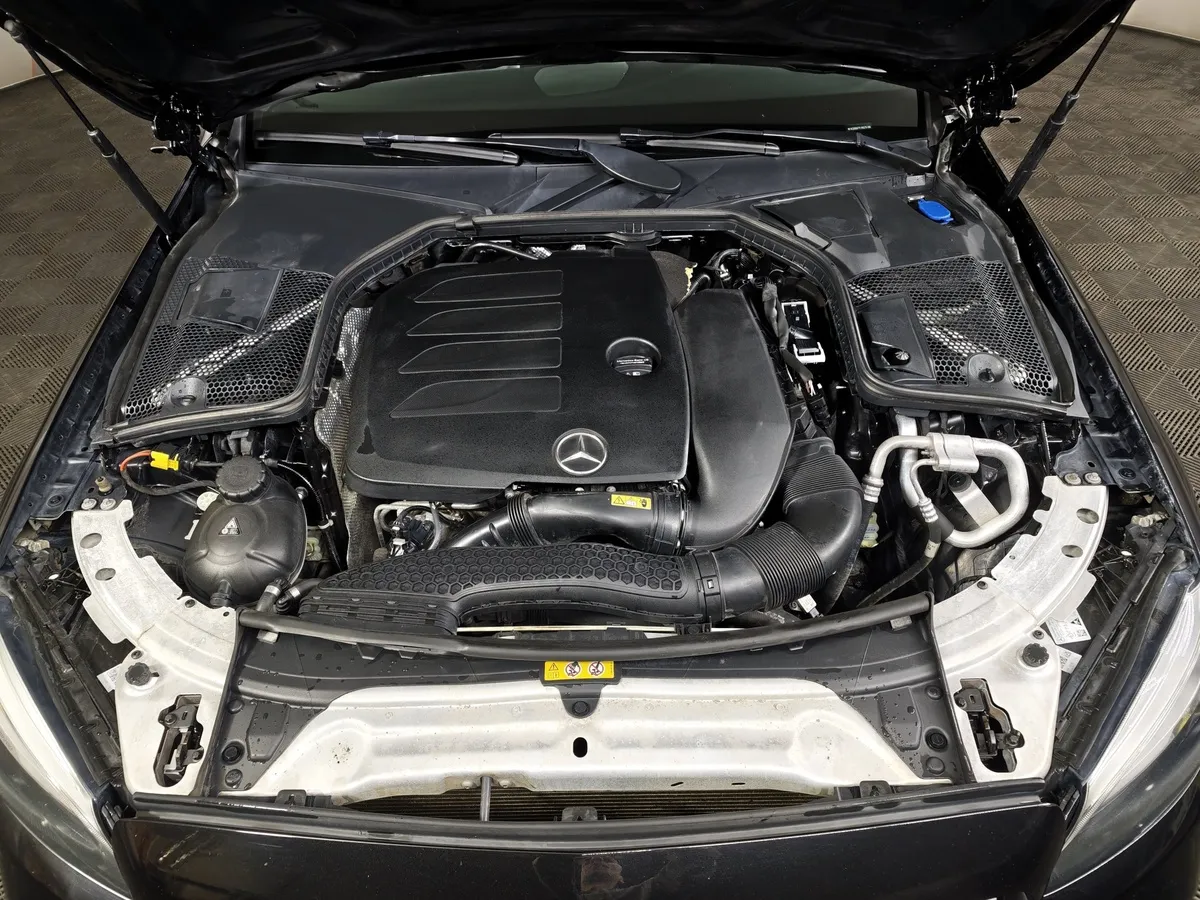 Mercedes-Benz C-Класс C 200 4Matic 9G-Tronic (184 л.с.) Sport Черный в АВИЛОН. Слайд №11
