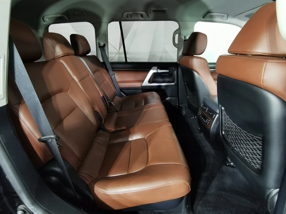 Toyota Land Cruiser 4.5 TD AT (249 л.с.) Черный в АВИЛОН. Слайд №15