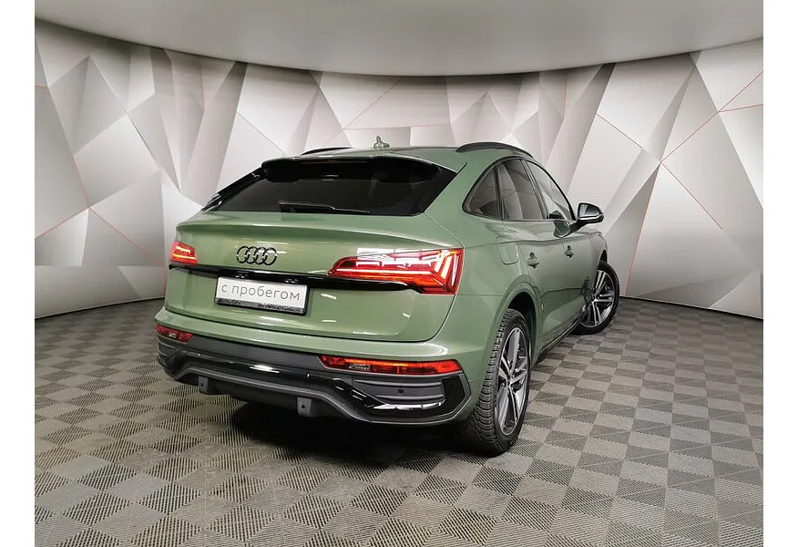 Audi Q5 Sportback 2.0 TFSI S tronic quattro (249 л.с.) Sport Зеленый в АВИЛОН. Слайд №2