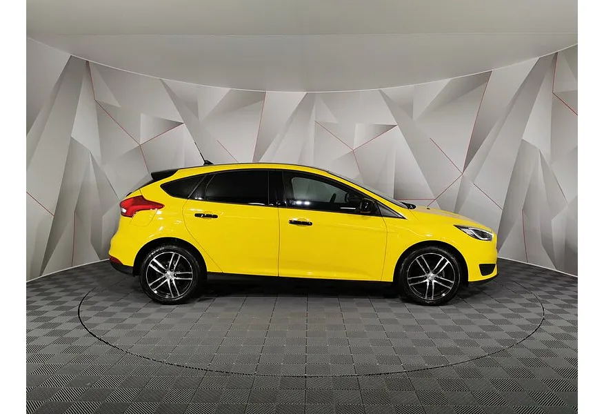 АВИЛОН - Ford Focus 1.6 PowerShift (105 л.с.) Trend Желтый - slide 3
