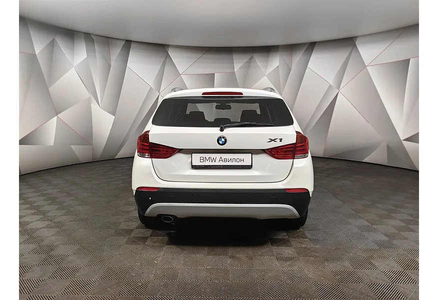 АВИЛОН - BMW X1 xDrive20d AT (184 л.с.) Белый - slide 4
