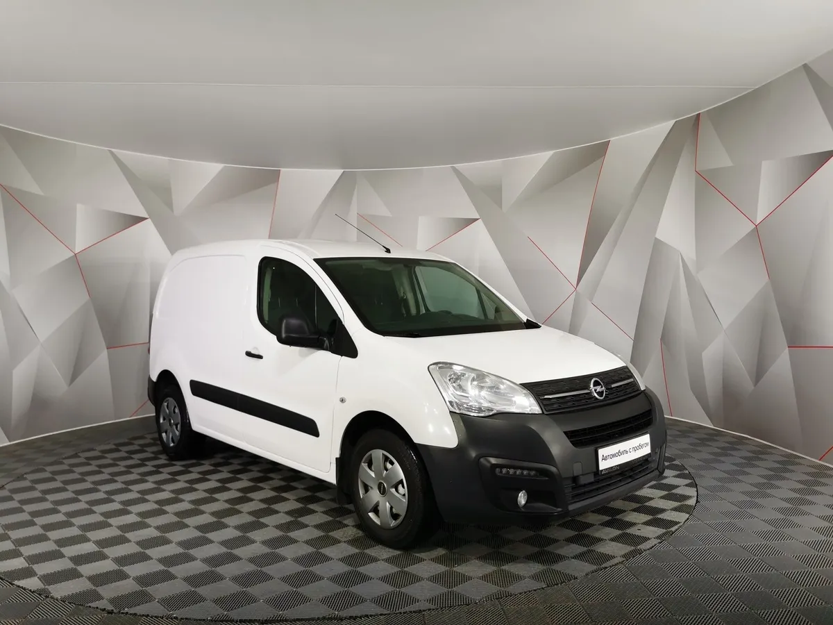 Opel Combo 1.4 MT (90 л.с.) Белый в АВИЛОН. Слайд №3