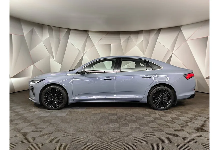 Geely Preface 2.0T 7DCT 2WD (200 л.с.) Flagship Фиолетовый в АВИЛОН. Слайд №3