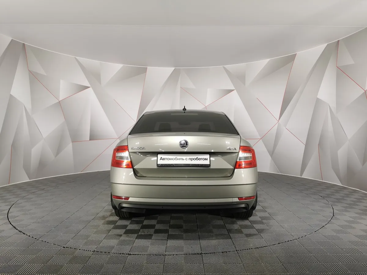 Skoda Octavia 1.6 MPI AT (110 л.с.) Бежевый в АВИЛОН. Слайд №8
