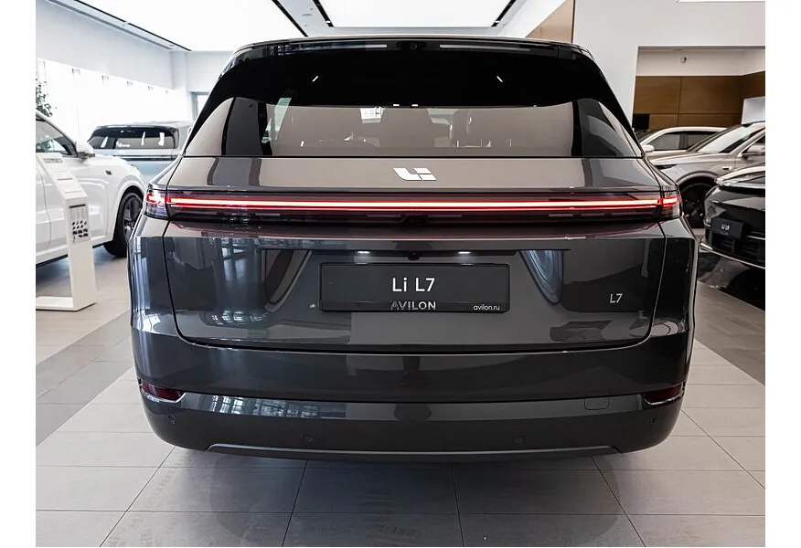 Li Auto L7 1.5 AT 4WD (449 л.с.) Ultra Серый в АВИЛОН. Слайд №4