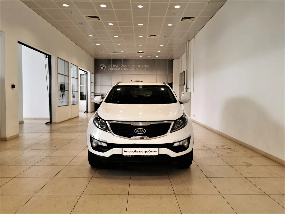Kia Sportage 2.0 TD AT 4WD (136 л.с.) Белый в АВИЛОН. Слайд №7