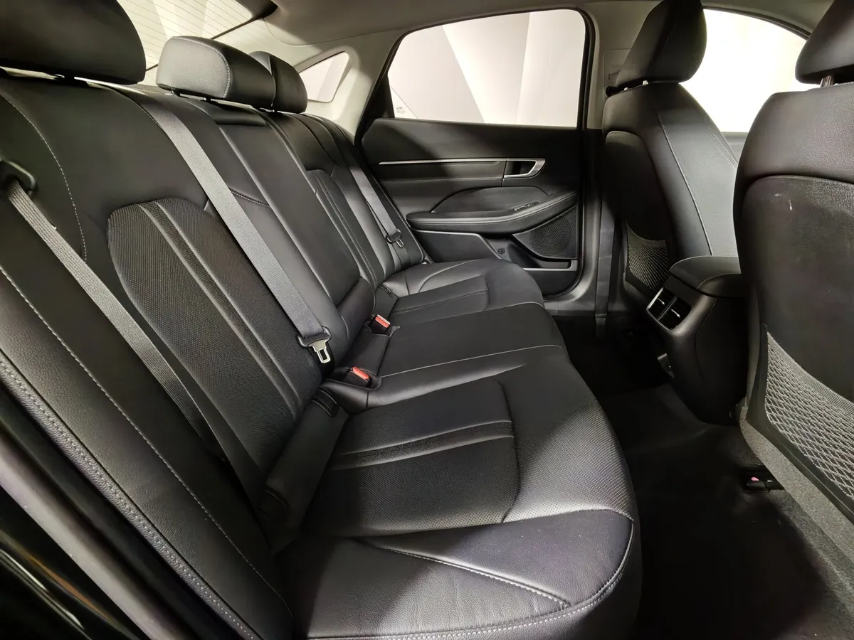 Hyundai Sonata 2.0 MPI (150 л.с.) Style Черный в АВИЛОН. Слайд №16