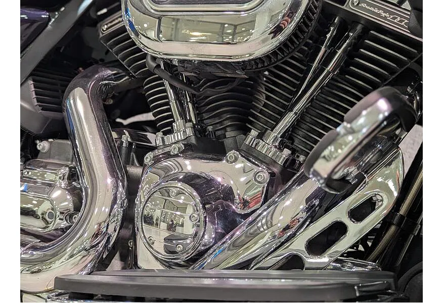 Harley-Davidson Ultra Limited 1923 см³ (106 л.с.) (106) 1923 Синий в АВИЛОН. Слайд №3