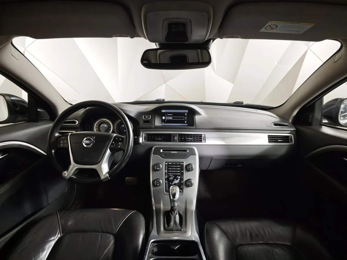 Volvo XC70 2.4 D4 Geartronic AWD (163 л.с.) Черный в АВИЛОН. Слайд №13