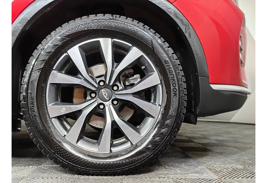 Chery Tiggo 7 Pro 1.5 CTV (147 л.с.) Prestige Красный в АВИЛОН. Слайд №9