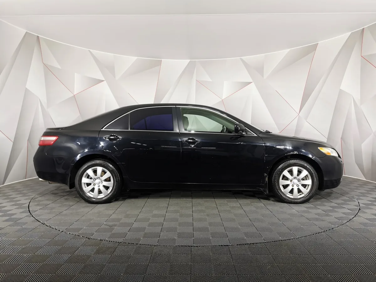 Toyota Camry 2.4 VVT-i AT (167 л.с.) Черный в АВИЛОН. Слайд №6