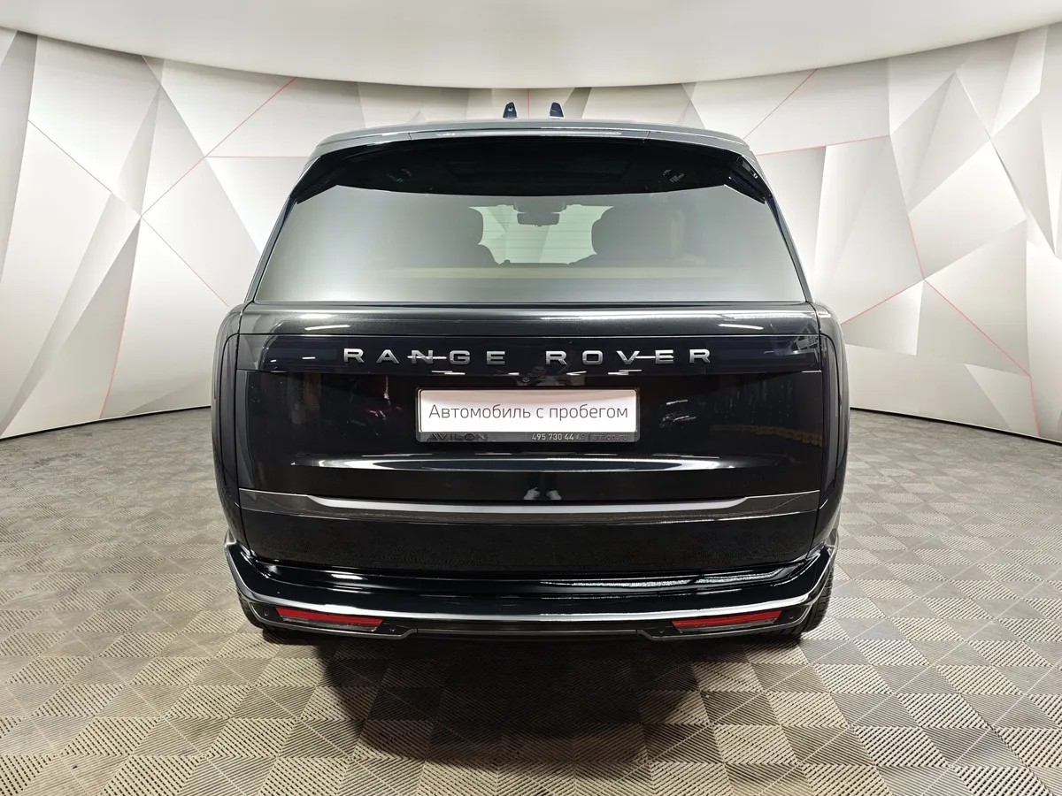 Land Rover Range Rover 4.4 P530 V8 LWB AT AWD (530 л.с.) Autobiography Черный в АВИЛОН. Слайд №8