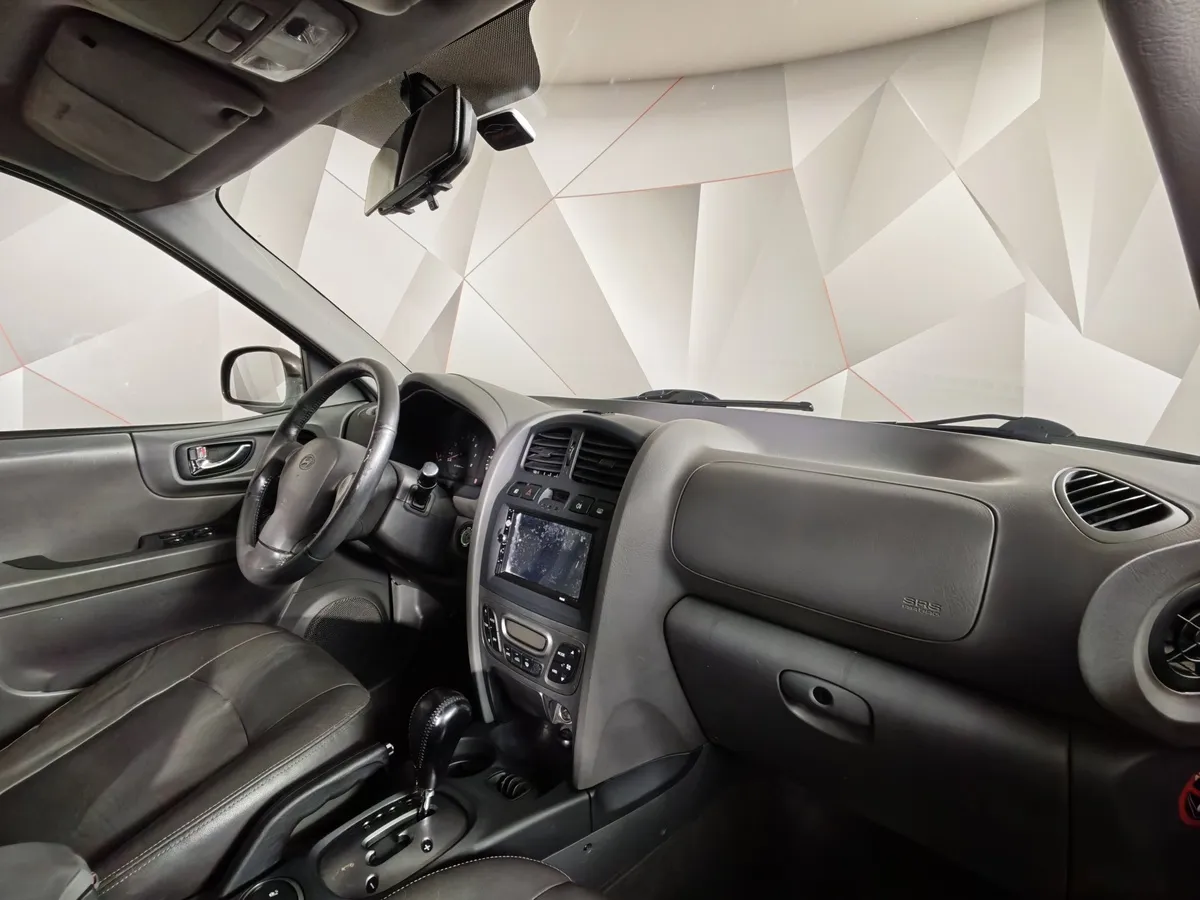Hyundai Santa Fe 2.7 AT (173 л.с.) Серый в АВИЛОН. Слайд №11