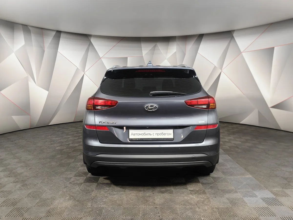 Hyundai Tucson 2.0 (150 л.с.) MPi-6MT-4WD Family Серый в АВИЛОН. Слайд №8