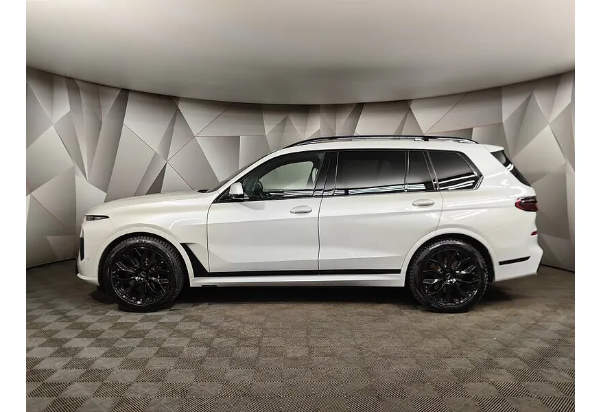 BMW X7 xDrive40d Steptronic (340 л.с.) Белый в АВИЛОН. Слайд №5 BMW X7 xDrive40d Steptronic (340 л.с.) Белый в АВИЛОН. Слайд №5