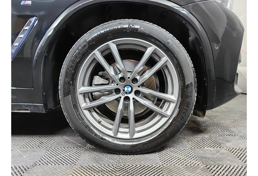 BMW X3 xDrive20d AT (190 л.с.) Черный в АВИЛОН. Слайд №7