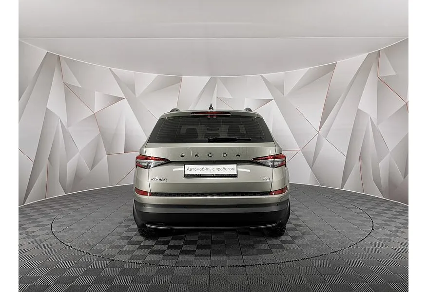Skoda Kodiaq 1.4 TSI DSG 4X4 (150 л.с.) Коричневый в АВИЛОН. Слайд №8